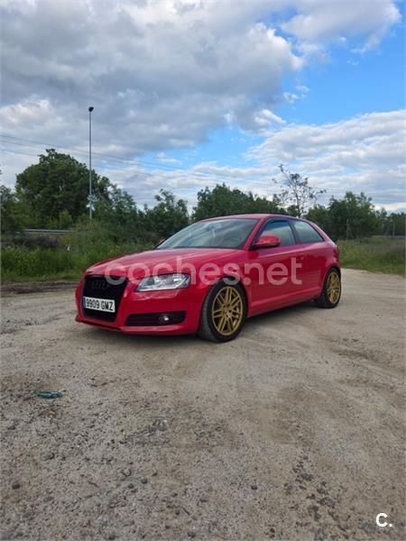 Rojo Usado 2009 Audi A3 Ambition Berlina | 9250 € (Precio justo) - Imagen 1/4