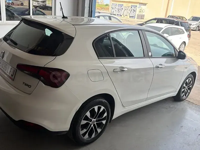 Usado Fiat Tipo Mirror 95 CV (69 kW) 2020 Blanco Berlina