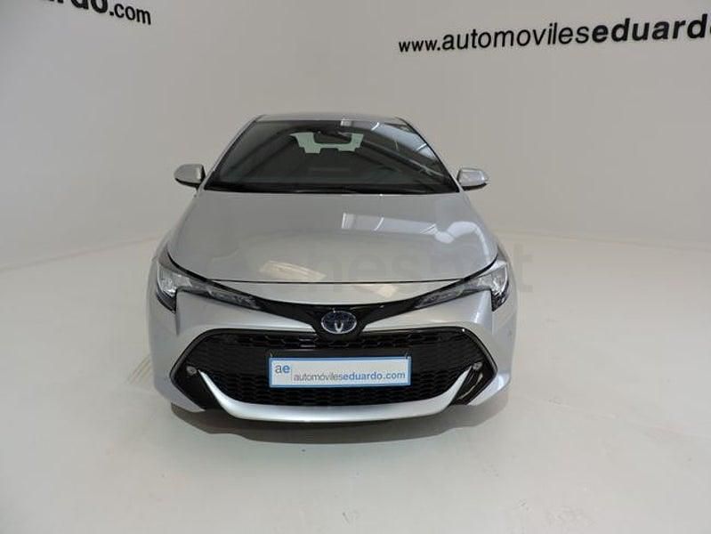 Usado Toyota Corolla Business Edition 140 CV (102 kW) 2023 Gris / plata Berlina