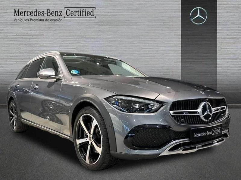 Usado Mercedes E220 All-Terrain 200 CV (147 kW) 2024 Gris Familiar