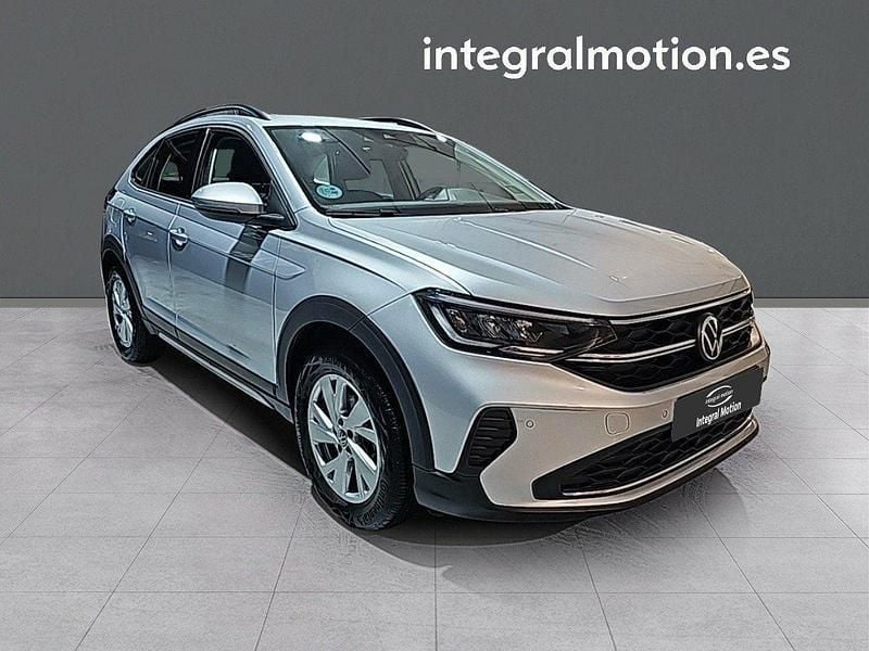 Usado VW Taigo Life 111 CV (81 kW) 2023 Gris SUV