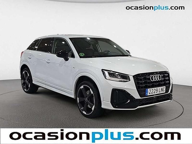 Usado Audi Q2 150 CV (110 kW) 2021 Blanco SUV