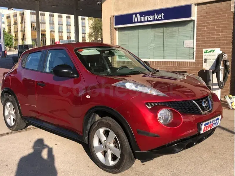 Usado Nissan Juke 117 CV (86 kW) 2012 Granate SUV