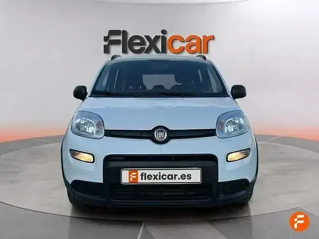 Usado Fiat Panda Cross Cross 70 CV (51 kW) 2022 Blanco Utilitario
