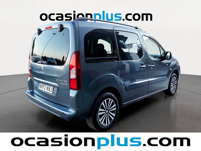 Usado Peugeot Partner Tepee Style 100 CV (73 kW) 2018 Gris Monovolumen