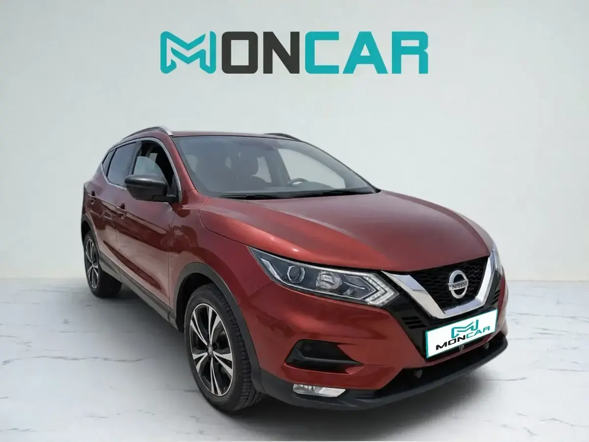Usado Nissan Qashqai Acenta 140 CV (102 kW) 2019 Rojo SUV