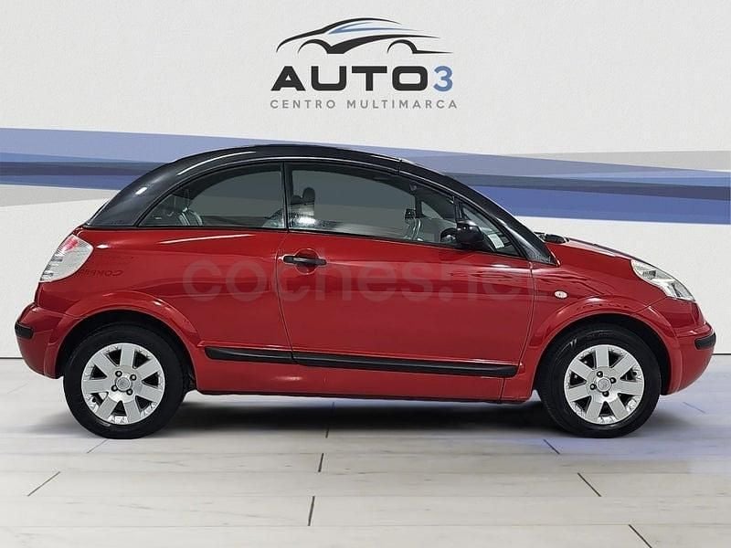 Usado Citroën C3 Pluriel Exclusive 70 CV (51 kW) 2006 Rojo Descapotable