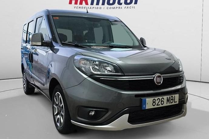 Usado Fiat Doblò Trekking 120 CV (88 kW) 2022 Monovolumen