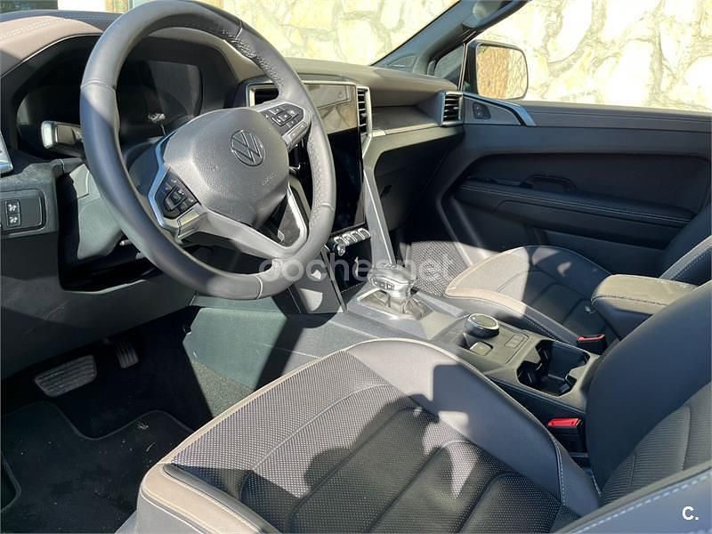 Usado VW Amarok Aventura 240 CV (176 kW) 2025 Negro Pickup/Camioneta