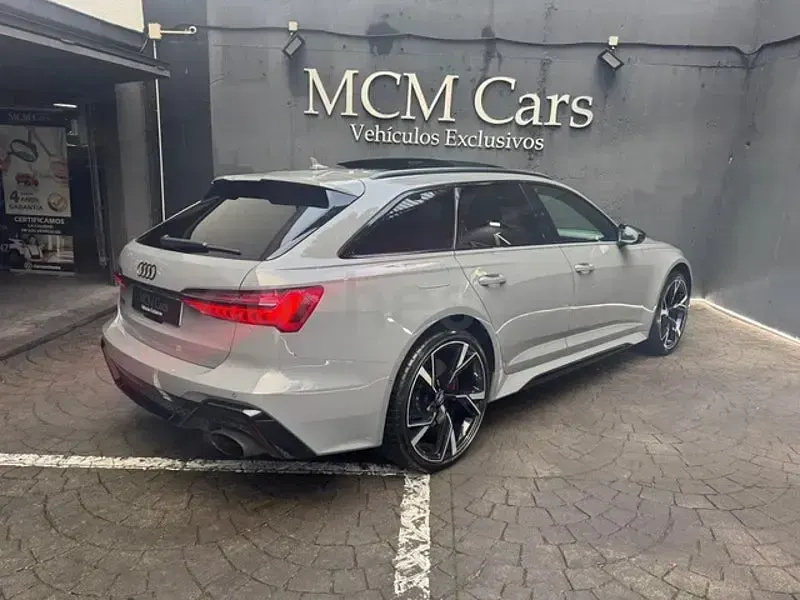 Usado Audi RS6 600 CV (441 kW) 2020 Gris Familiar