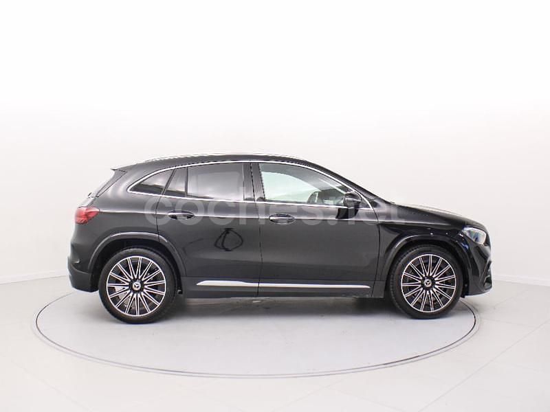 Nuevo Mercedes GLA200 150 CV (110 kW) 2025 Negro SUV