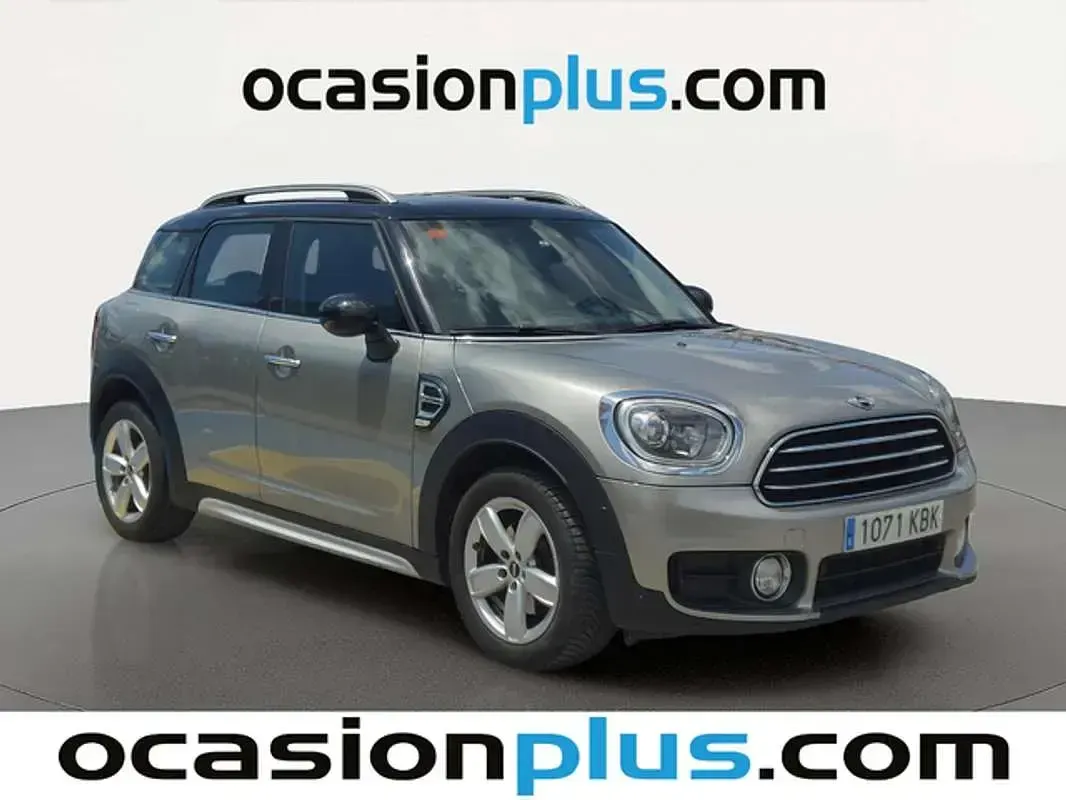 Usado Mini Cooper D Countryman 150 CV (110 kW) 2017 Plateado SUV