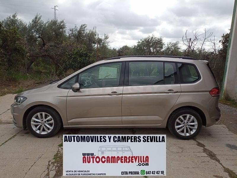 Usado VW Touran Business 116 CV (85 kW) 2017 Beige Monovolumen