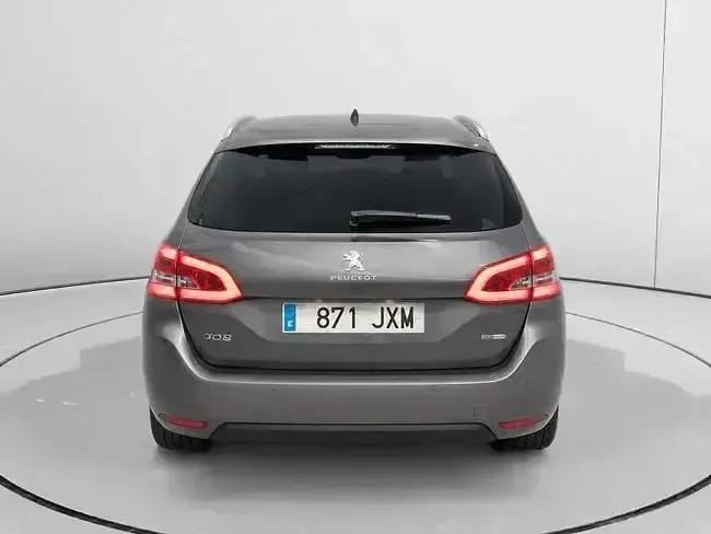 Usado Peugeot 308 Allure 130 CV (95 kW) 2017 Gris Familiar