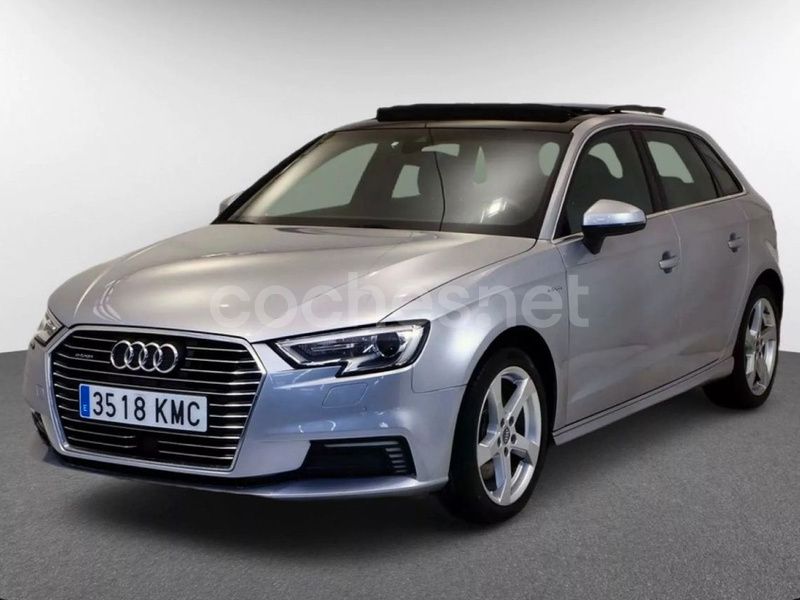 Gris / plata Usado 2018 Audi A3 Sportback e-tron Premium Berlina | 22.490 € (Precio justo) - Imagen 1/4