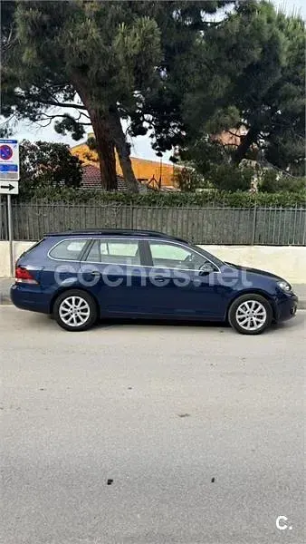 Usado VW Golf VII Sport 140 CV (102 kW) 2013 Azul Familiar