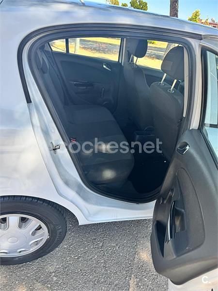 Blanco Usado 2008 Opel Corsa Essentia Berlina | 3500 € (Precio justo) - Imagen 1/1