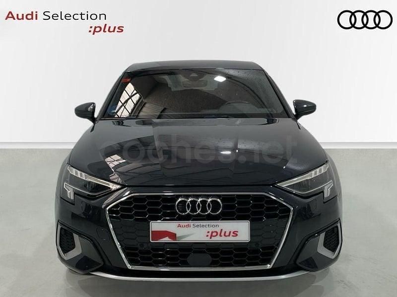 Usado Audi A3 Advanced Plus 204 CV (150 kW) 2021 Gris / plata Berlina