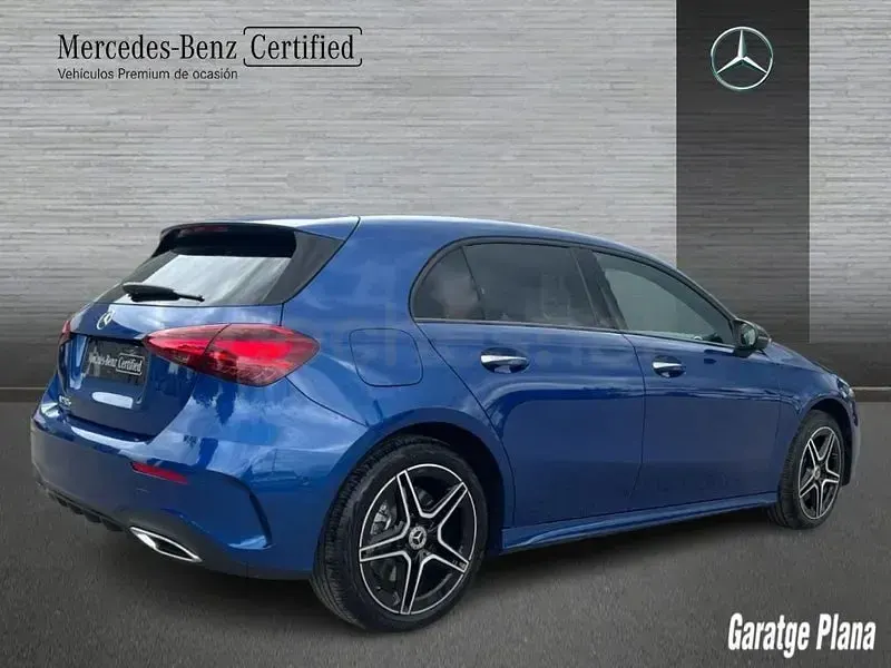 Usado Mercedes A250 218 CV (160 kW) 2025 Azul Berlina