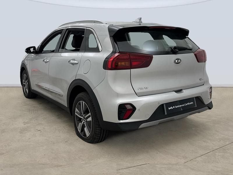 Usado Kia Niro 141 CV (103 kW) 2021 Gris SUV