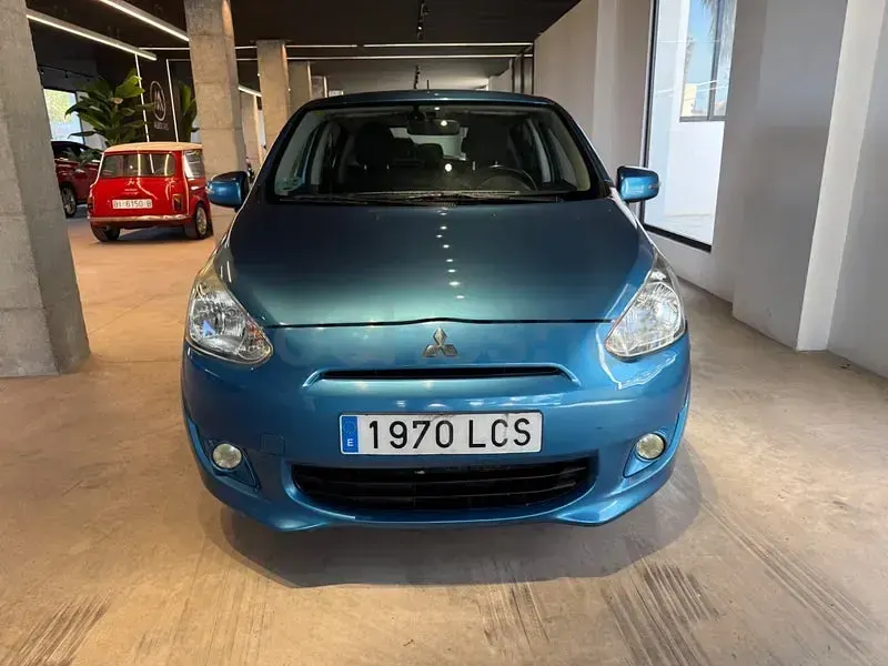 Usado Mitsubishi Space Star Motion 80 CV (58 kW) 2014 Azul Monovolumen
