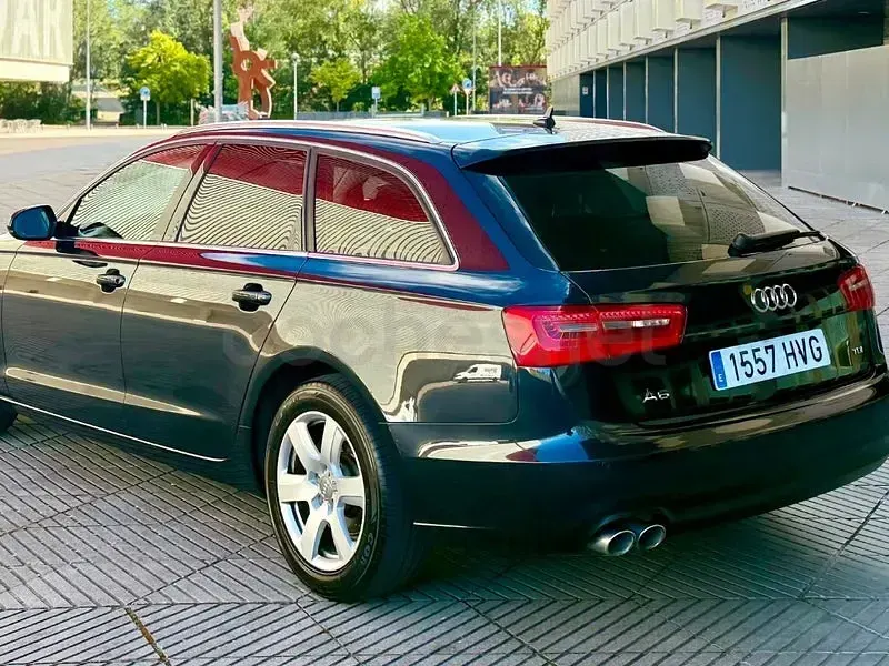 Usado Audi A6 177 CV (130 kW) 2014 Negro Familiar