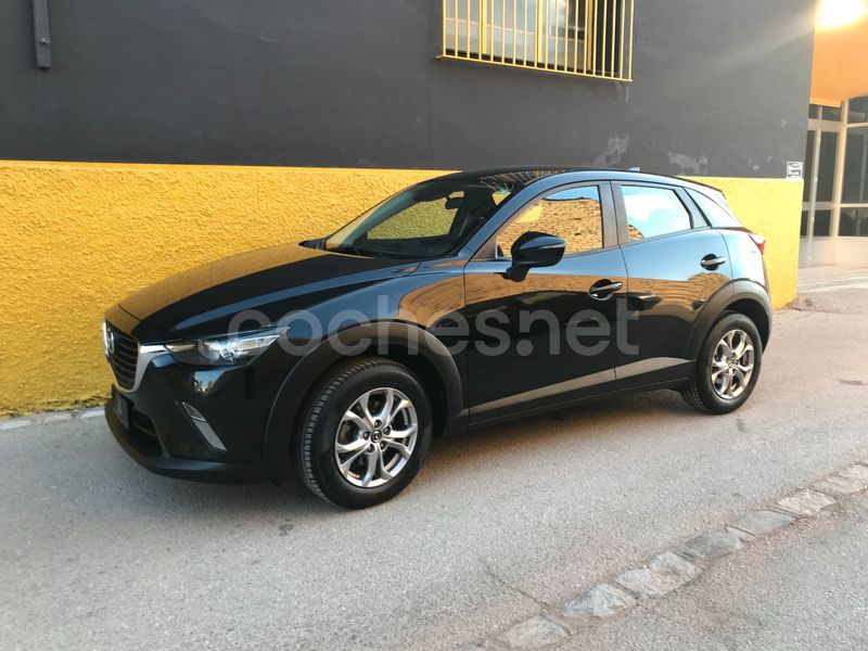 Negro Usado 2017 Mazda CX-3 Style SUV | 13.900 € (Precio justo) - Imagen 1/4