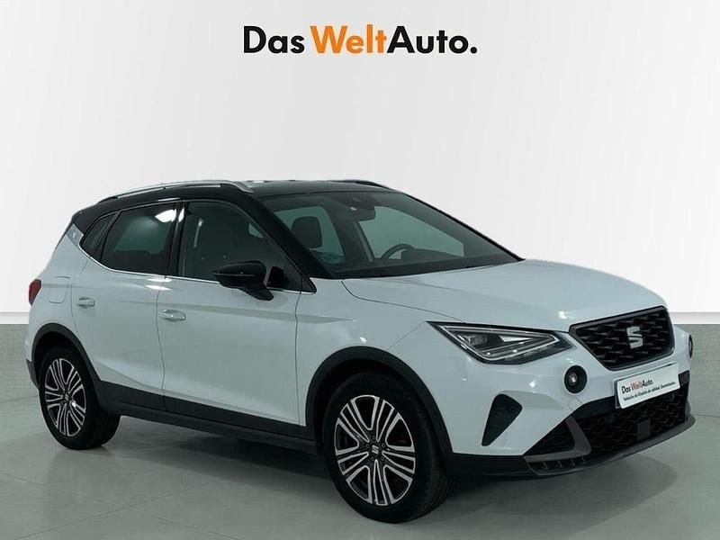 Usado Seat Arona FR 115 CV (84 kW) 2024 Blanco SUV