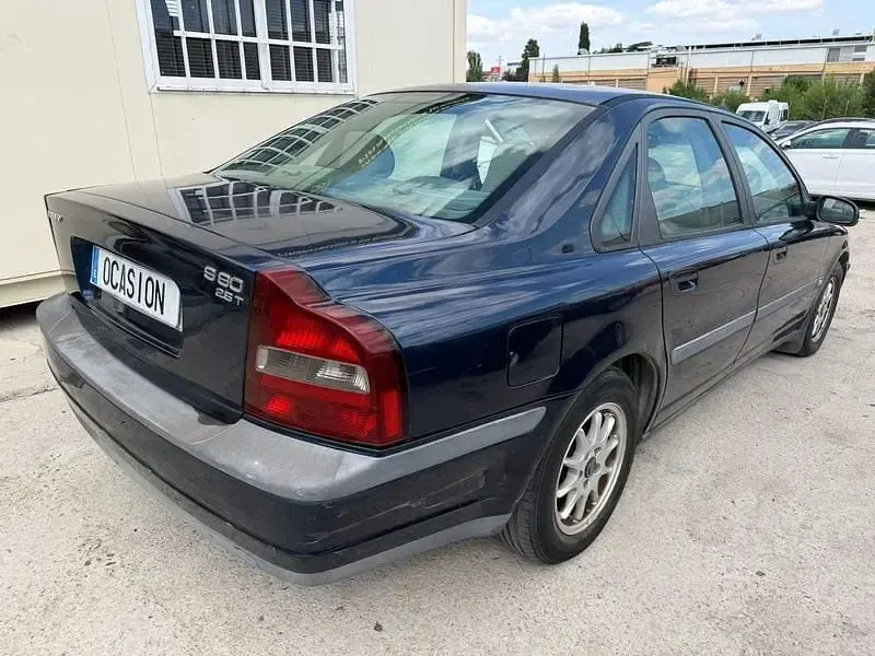 Usado Volvo S80 140 CV (102 kW) 1999 Azul Berlina