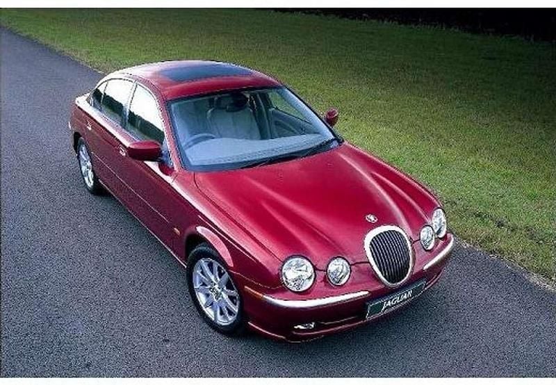 Usado Jaguar S-Type Executive 239 CV (175 kW) 2001 Gris Berlina