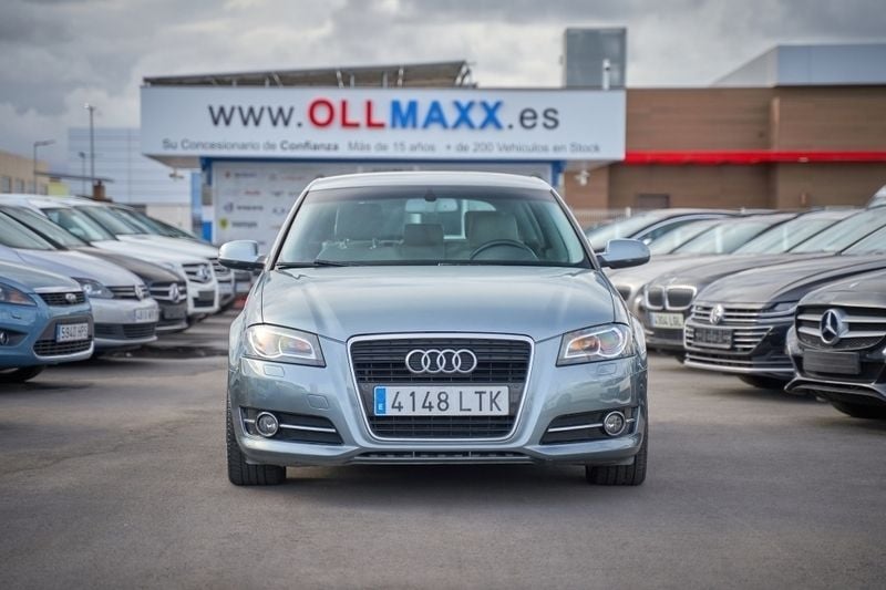 Usado Audi A3 200 CV (147 kW) 2012 Azul metalico