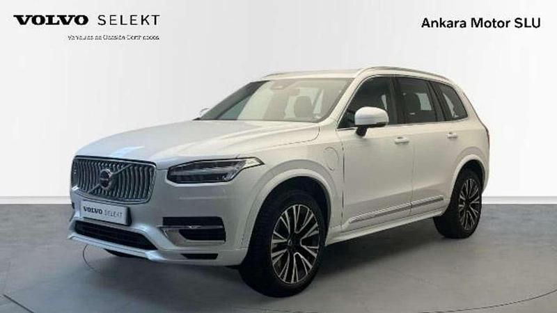 Blanco Usado 2023 Volvo XC90 Core SUV | 74.900 € - Imagen 1/4