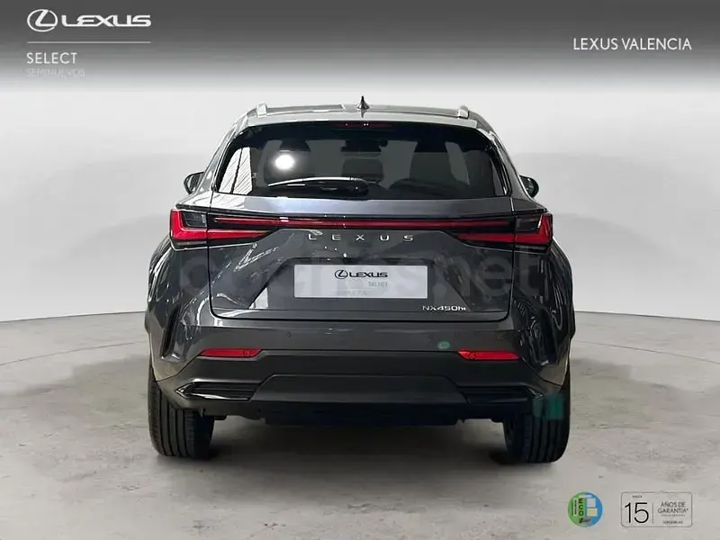 Nuevo Lexus NX450h+ 306 CV (225 kW) 2026 Gris / plata SUV