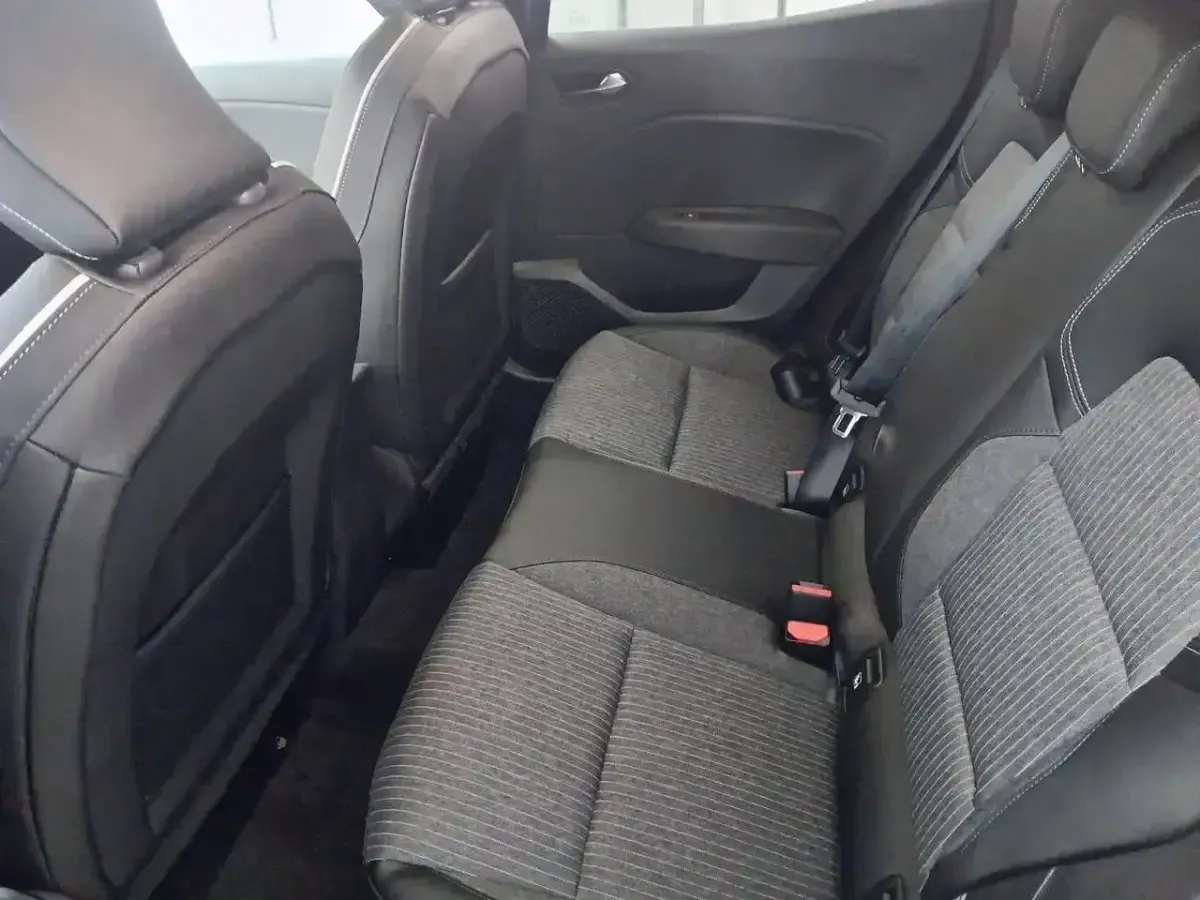Usado Mitsubishi Colt 145 CV (106 kW) 2023 Azul Utilitario