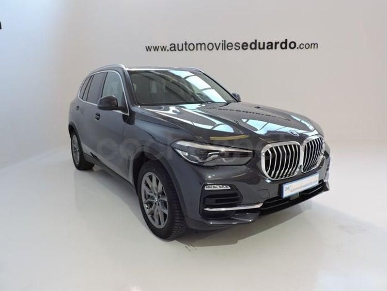 Usado BMW X5 Comfort Edition 394 CV (289 kW) 2021 Gris / plata SUV