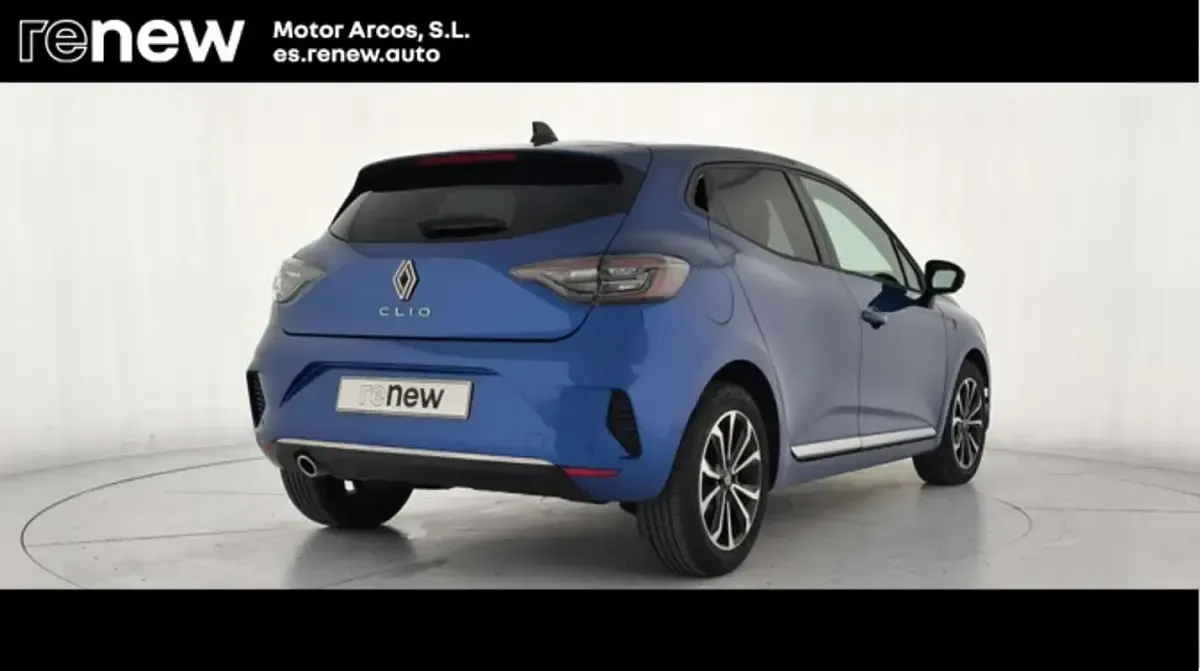 Usado Renault Clio Techno 101 CV (74 kW) 2025 Azul Utilitario