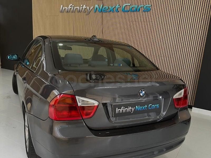 Usado BMW 325 218 CV (160 kW) 2005 Gris / plata Berlina