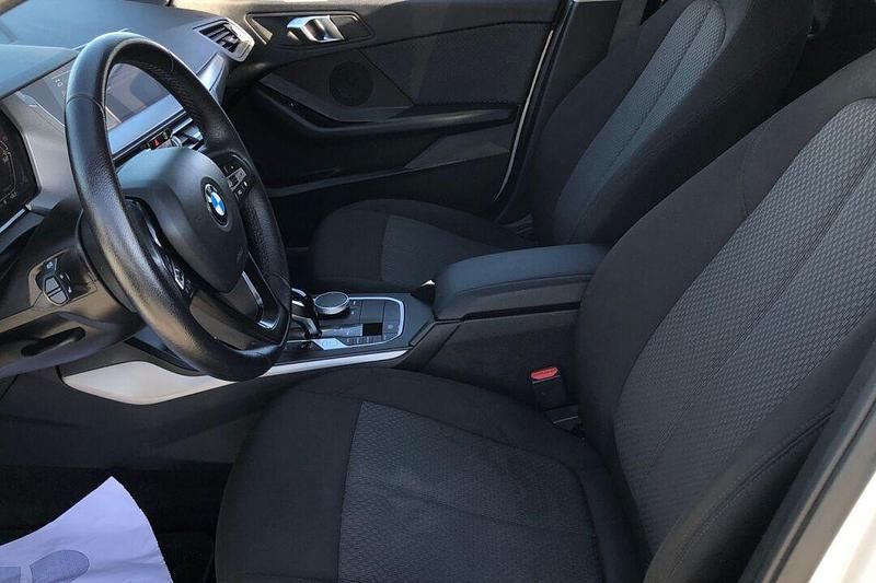 Usado BMW 118 150 CV (110 kW) 2024 Blanco Utilitario