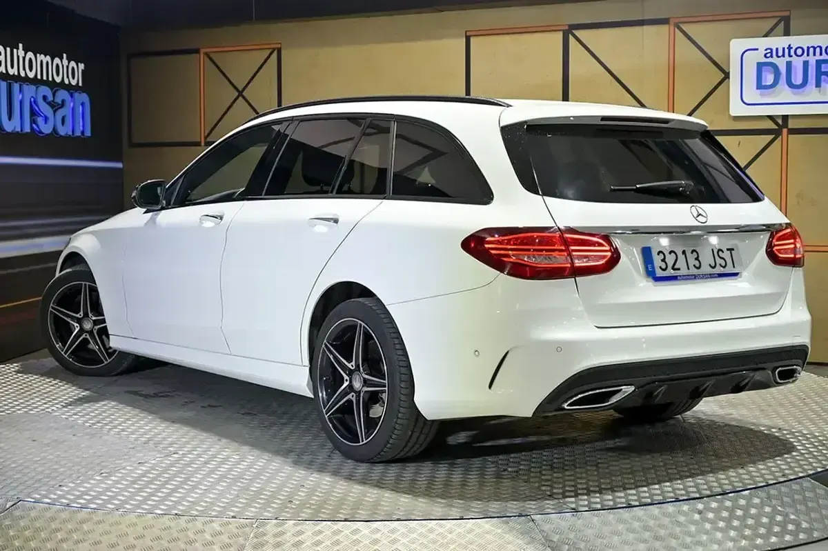 Usado Mercedes C250 Elegance 207 CV (152 kW) 2016 Blanco Familiar