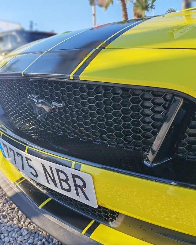 Usado Ford Mustang GT Convertible 450 CV (330 kW) 2022 Amarillo Descapotable