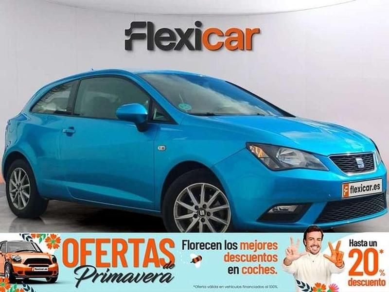 Usado Seat Ibiza Style 90 CV (66 kW) 2016 Azul Utilitario