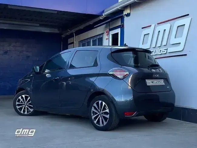 Käytetty Renault Zoe Intens 100 kW (136 HP) 2021 Valkoinen Viistoperä