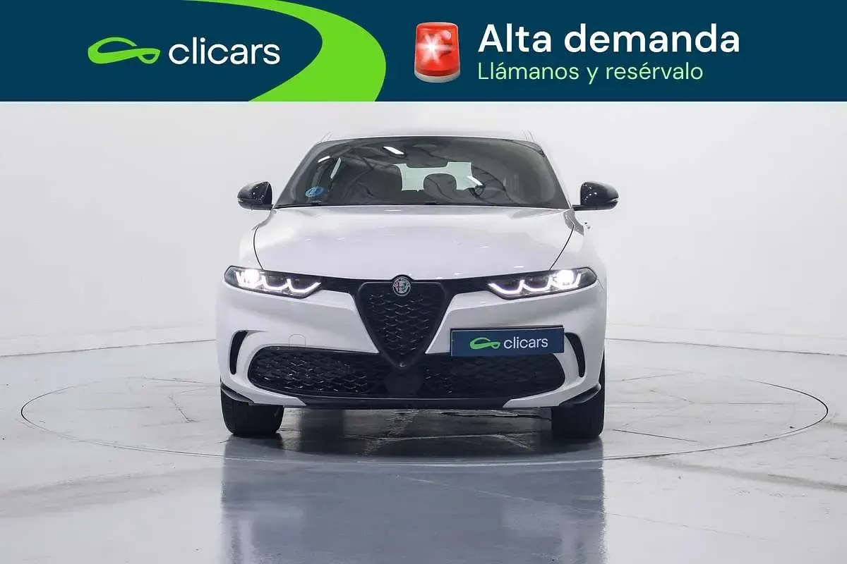 Usado Alfa Romeo Tonale Sprint 160 CV (117 kW) 2025 Blanco SUV