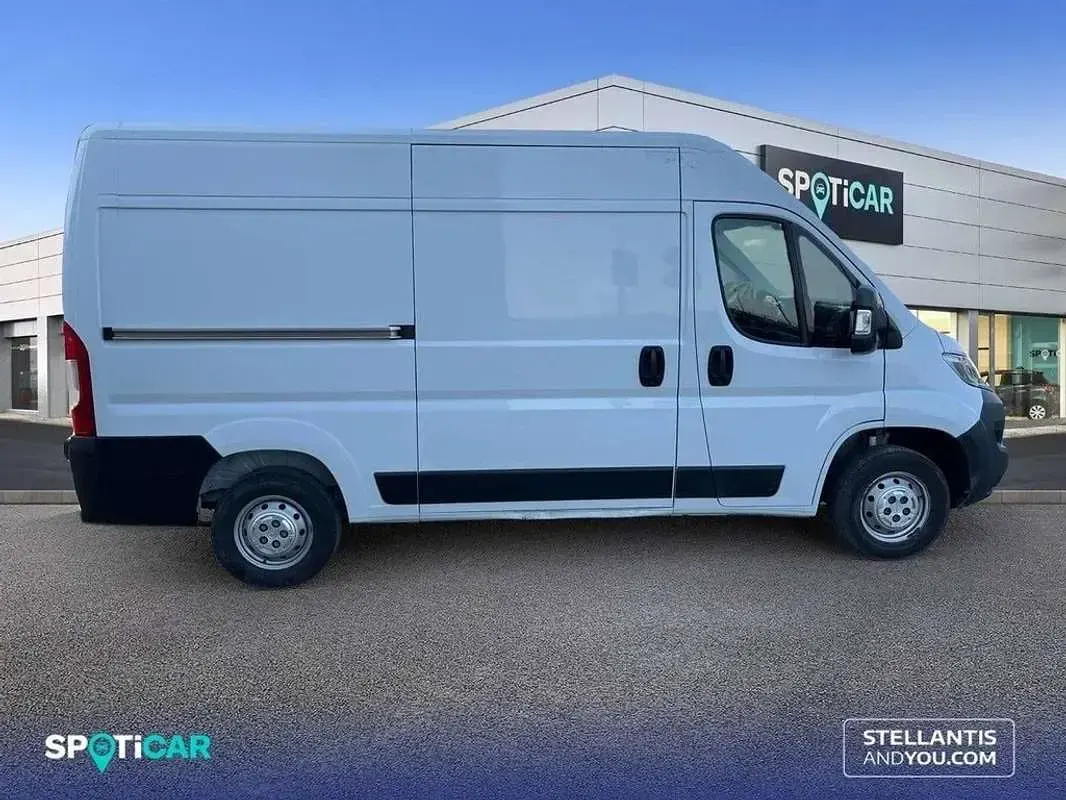 Usado Opel Movano 121 CV (88 kW) 2022 Blanco Van