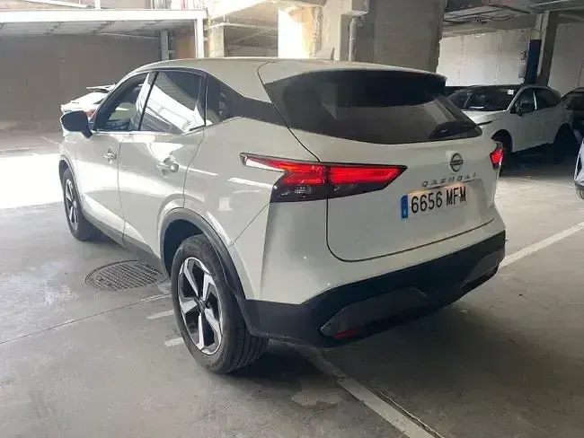 Usado Nissan Qashqai N-Connecta 140 CV (102 kW) 2023 Blanco SUV