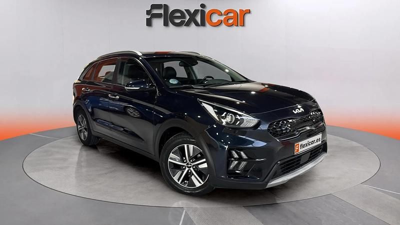 Usado Kia Niro 141 HP (103 kW) 2022 Azul SUV