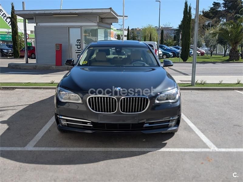 Usado BMW 730 Comfort Edition 258 CV (189 kW) 2015 Negro Berlina