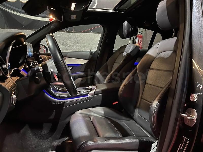 Usado Mercedes GLC220 194 CV (142 kW) 2020 Gris / plata Coupe
