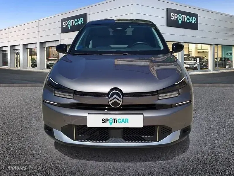 Usado Citroën e-C4 114 kW (156 CV) 2025 Gris Berlina