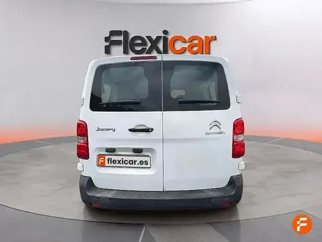 Usado Citroën Jumpy 116 CV (85 kW) 2018 Blanco Monovolumen